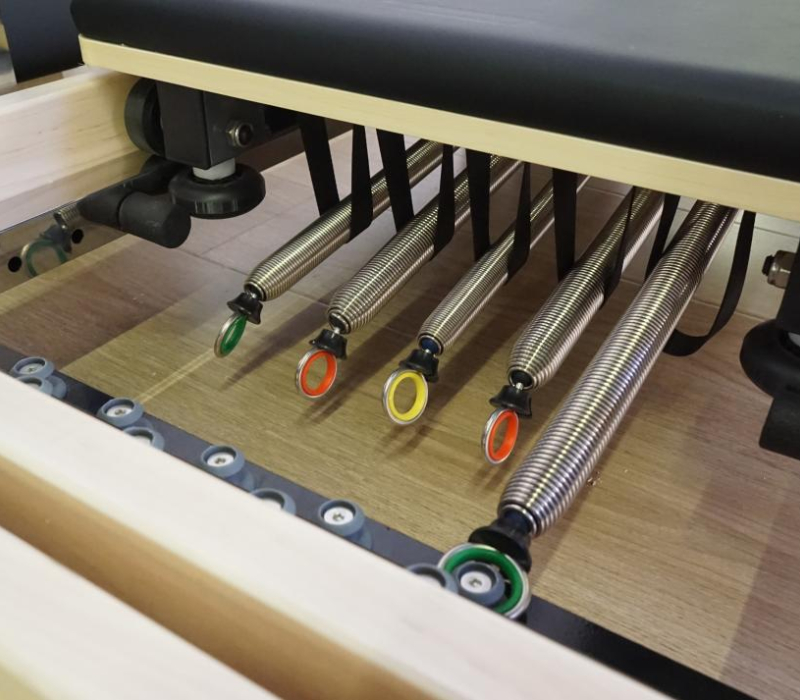 MJD-W55A Faltbarer Pilates-Reformer aus Ahornholz