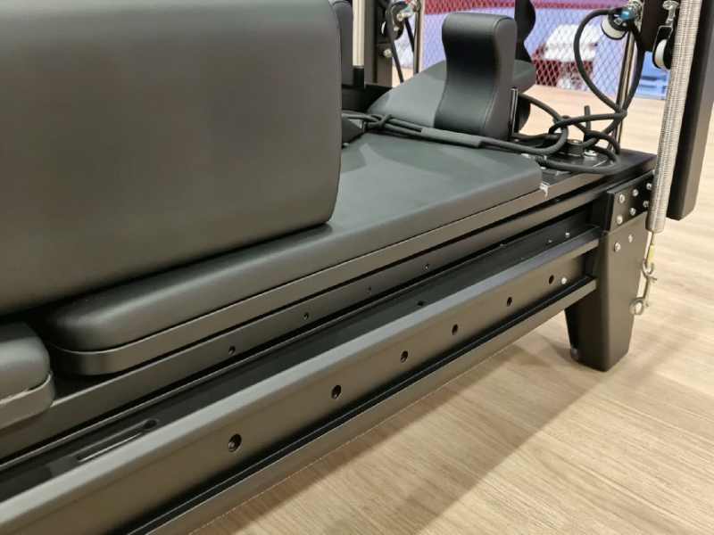 MJD-W43 Aluminium Pilates Reformer Full-Track mit stabilisierendem Legierungsrahmen